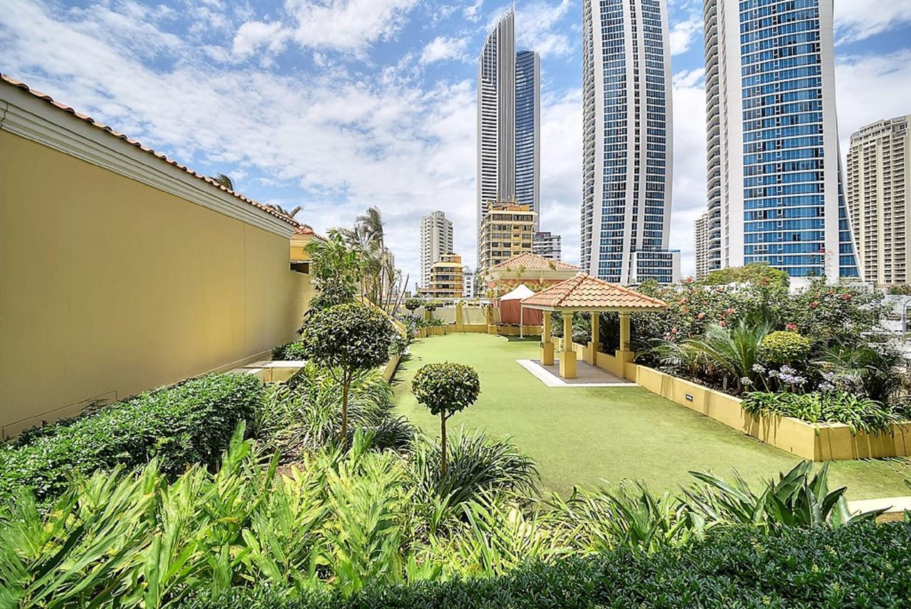 The Towers Of Chevron Renaissance - Holidays Gold Coast Exterior foto